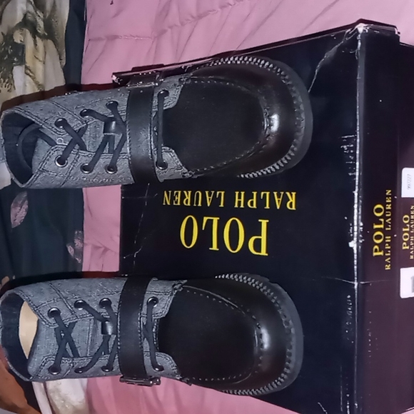 Boots - Picture 3 of 3